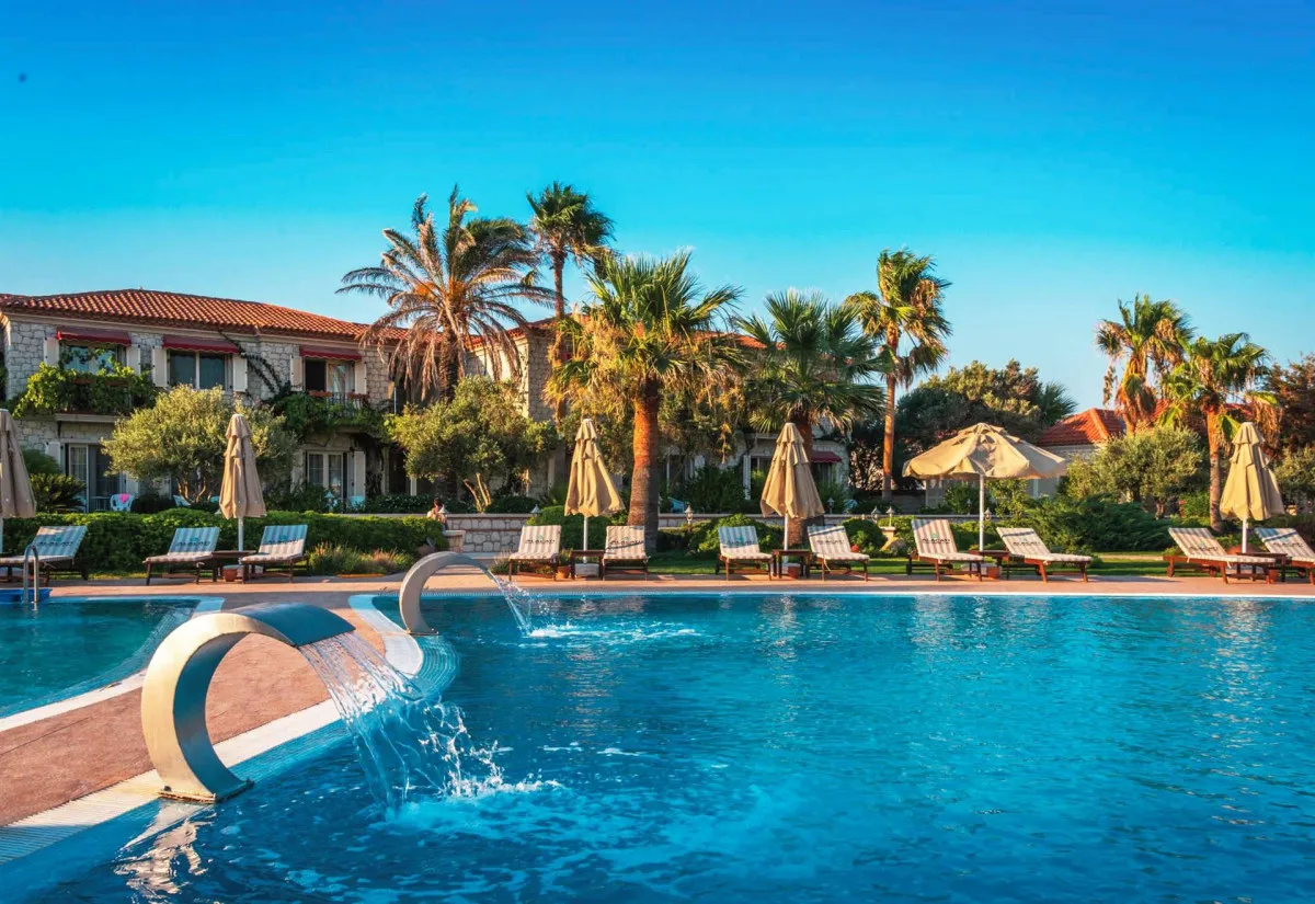 KAIRABA ALACATI BEACH RESORT
