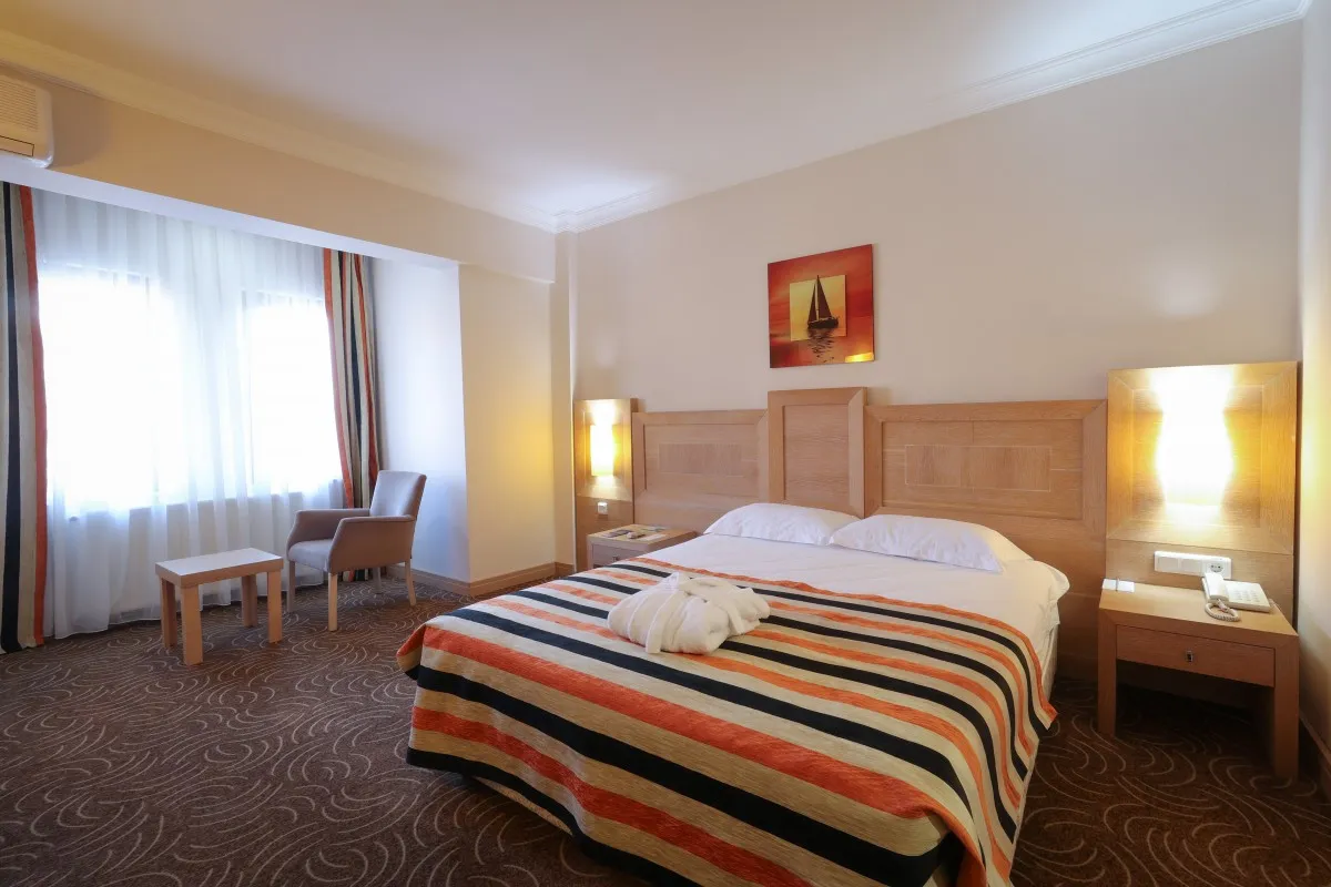 CRYSTAL KAYMAKLI HOTEL & SPA
