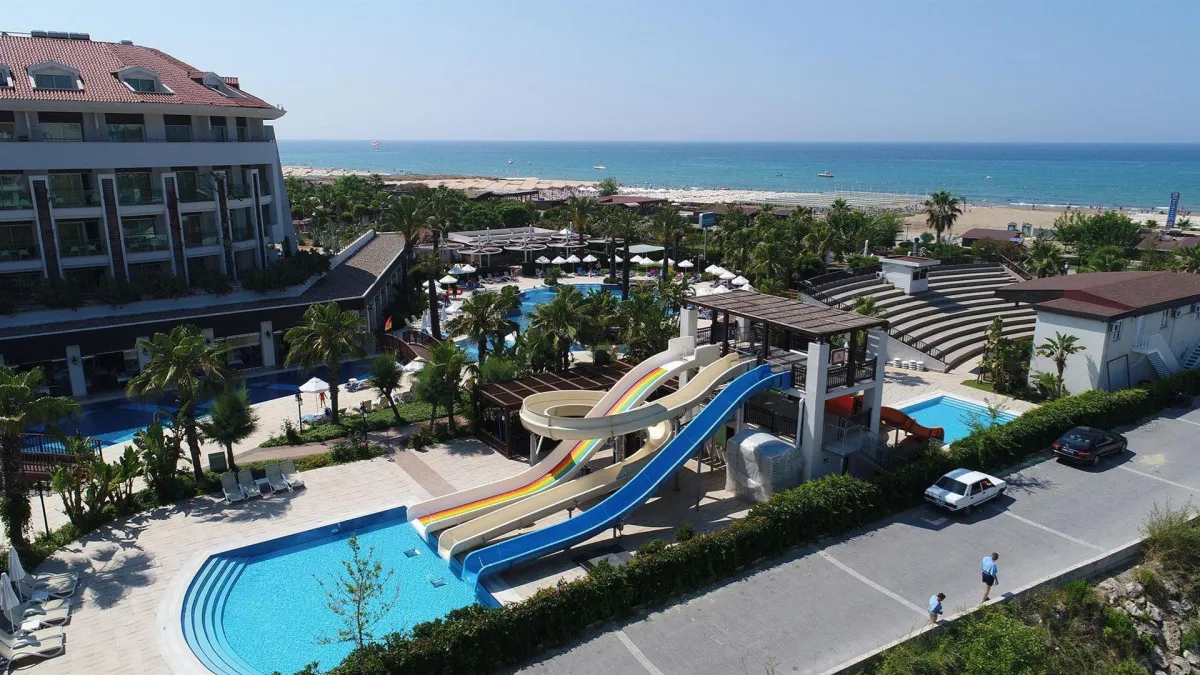 SUNIS EVREN BEACH RESORT & SPA