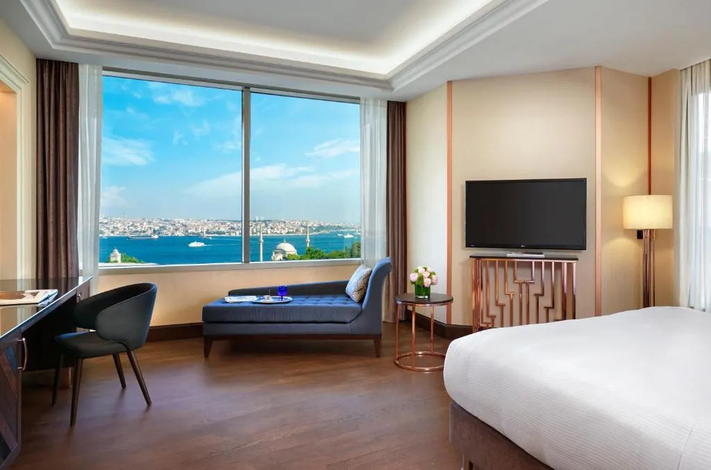 THE RITZ CARLTON ISTANBUL