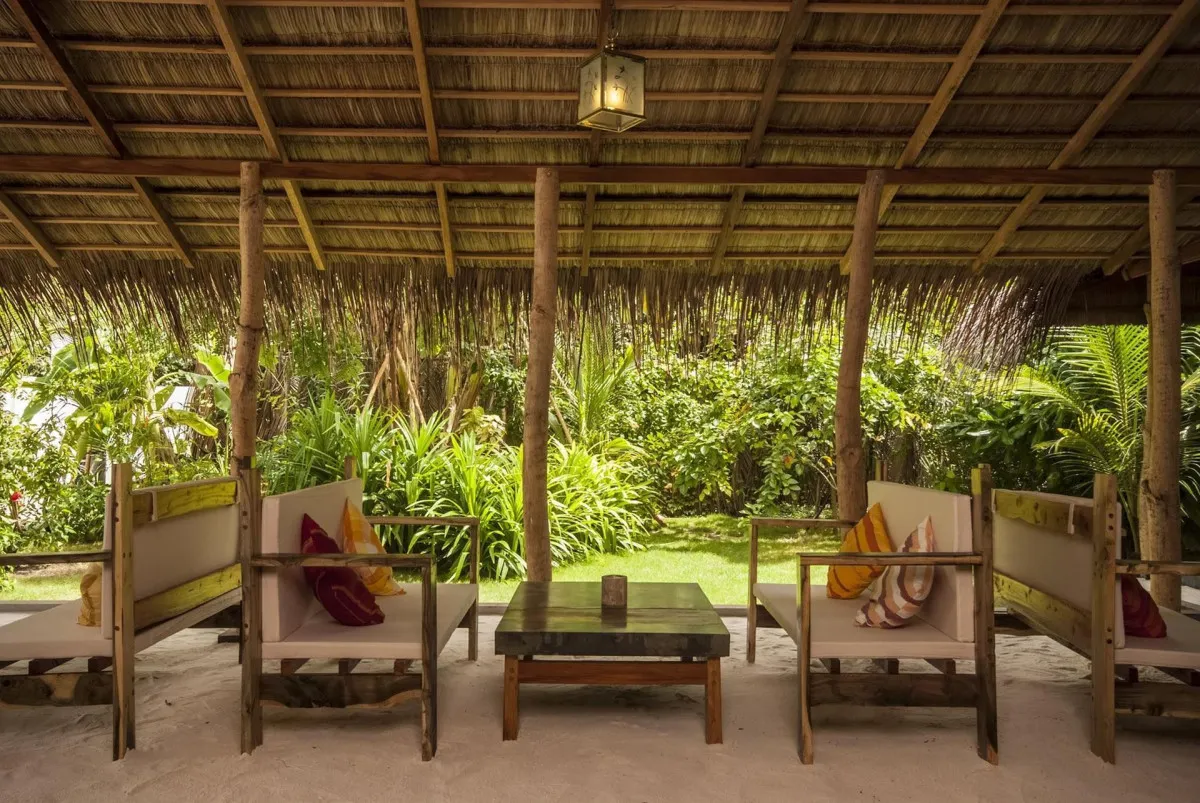 EVEXIA BEACH COLLECTION LAAMU