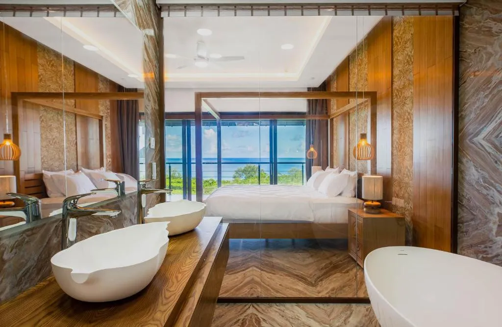 GARDENS HILL RESORT & SPA