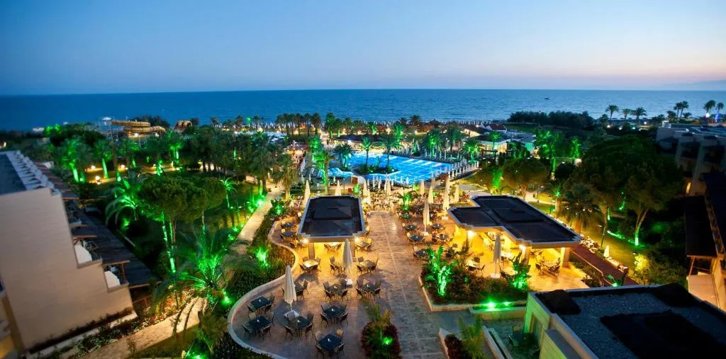CRYSTAL TAT BEACH PEARL COLLECTION (EX. CRYSTAL TAT BEACH GOLF RESORT & SPA)