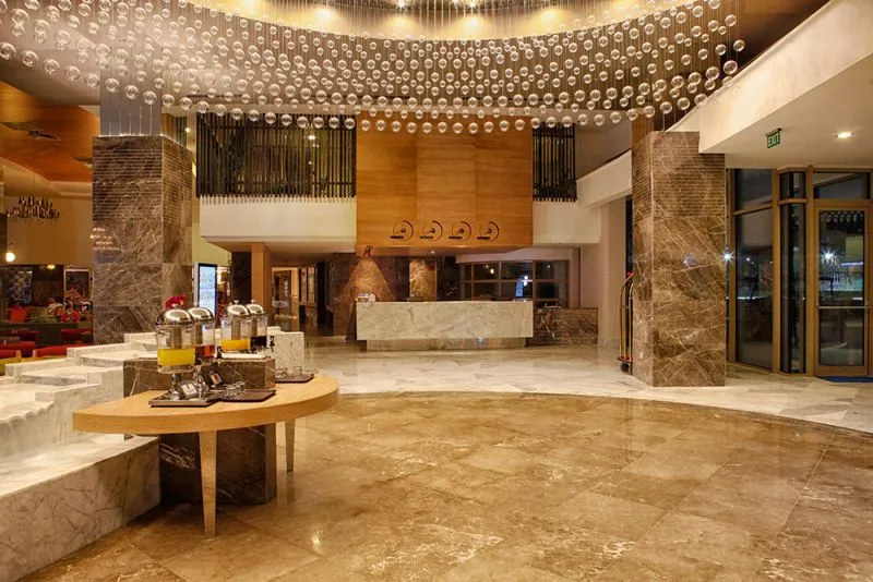 LONG BEACH HARMONY HOTEL