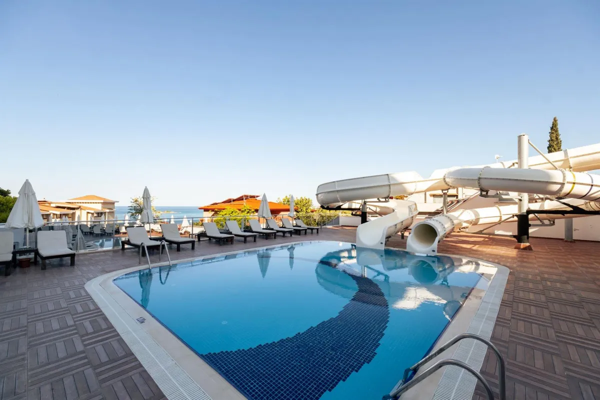 LAGUNA BEACH ALYA RESORT & SPA