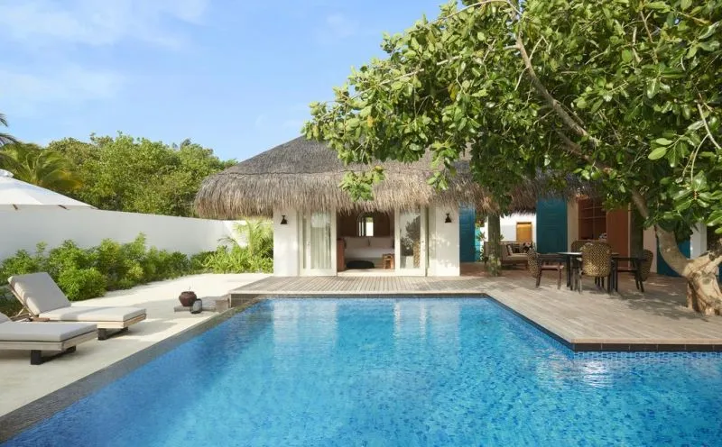 SIRRU FEN FUSHI PRIVATE LAGOON RESORT (EX. FAIRMONT SIRRU FEN FUSHI)