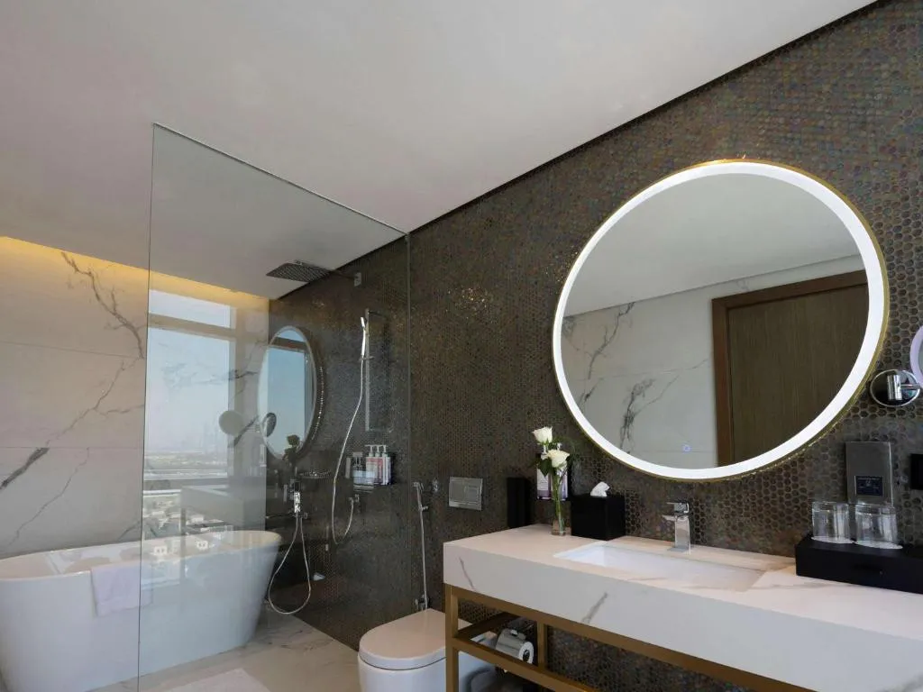 MOVENPICK JUMEIRAH VILLAGE TRIANGLE