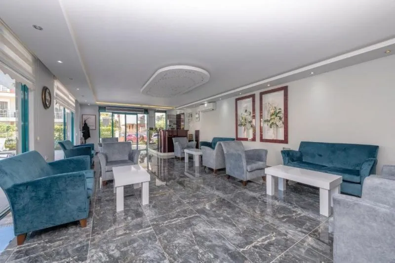 THELUNA CITY HOTEL