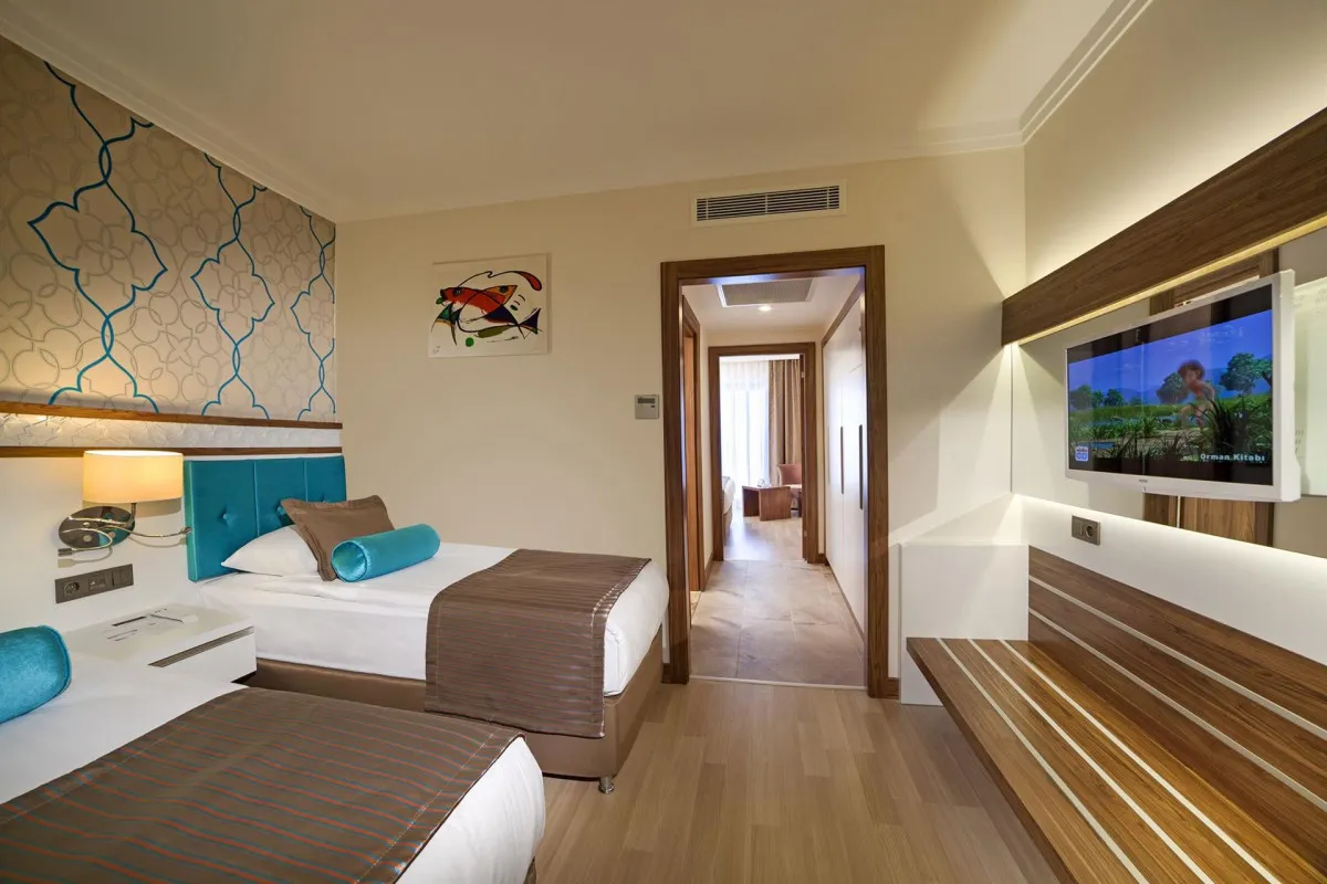 LUNA BLANCA RESORT & SPA