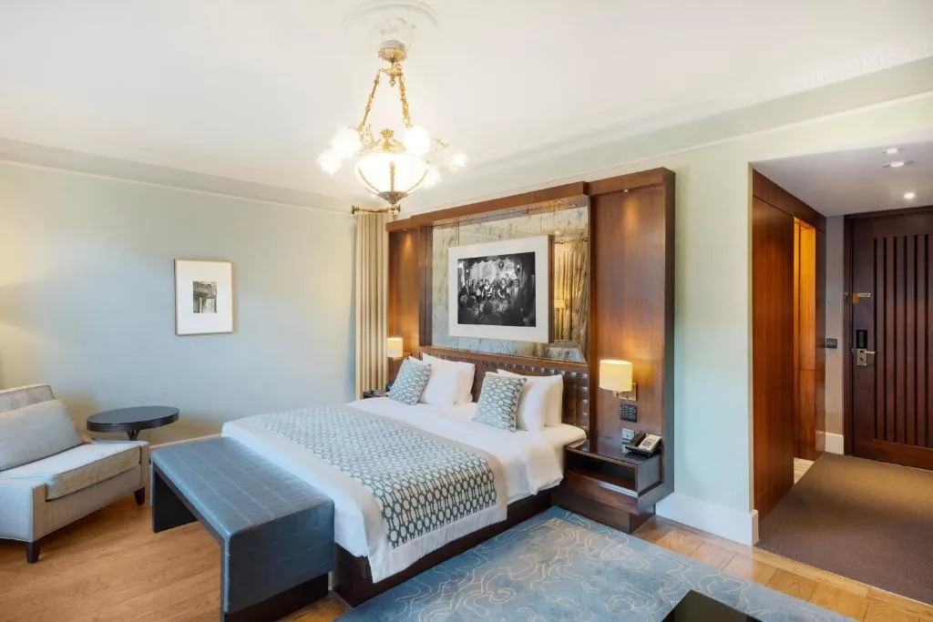 PARK HYATT MACKA PALACE