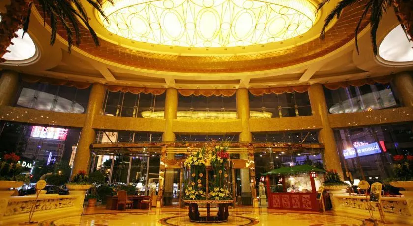 HOLIDAY INN SHANGHAI NANJING ROAD (EX. GUXIANG)