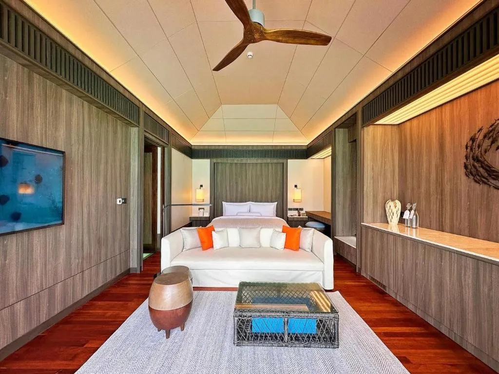 MADIFUSHI PRIVATE ISLAND