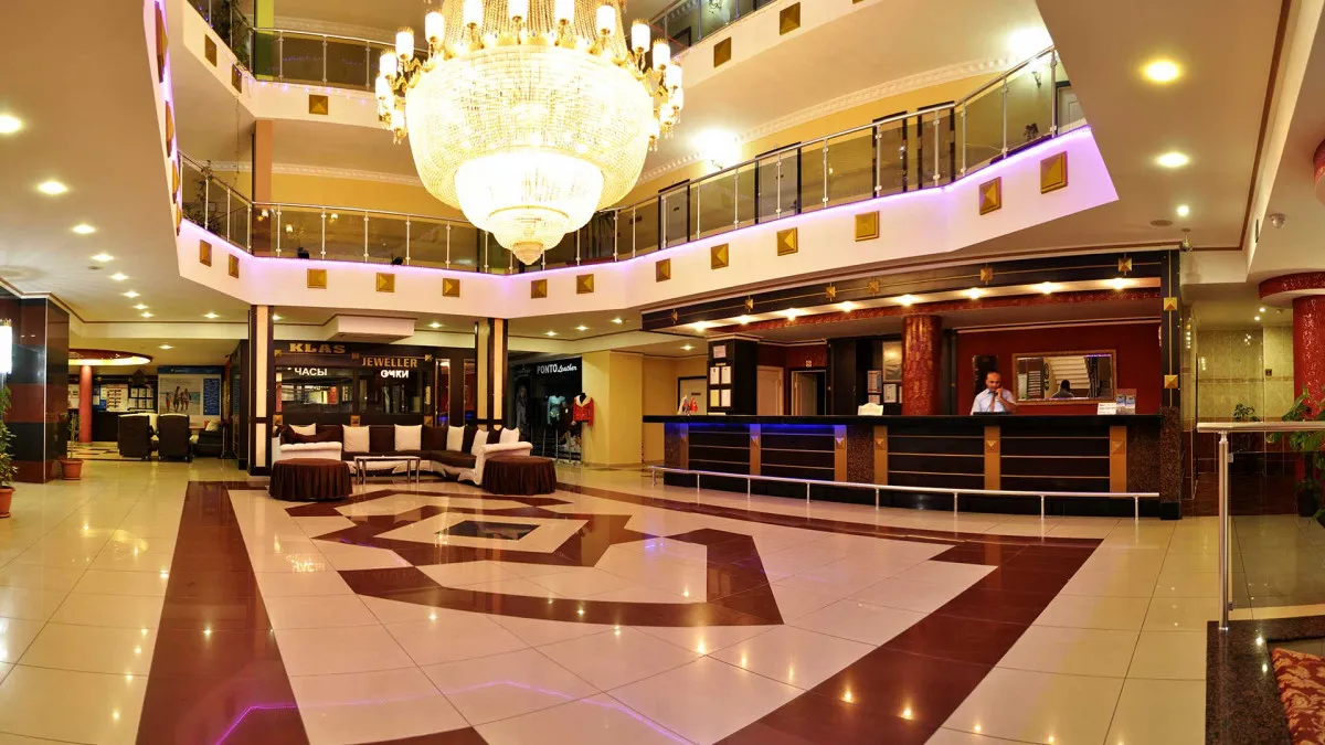 FIRST CLASS HOTEL