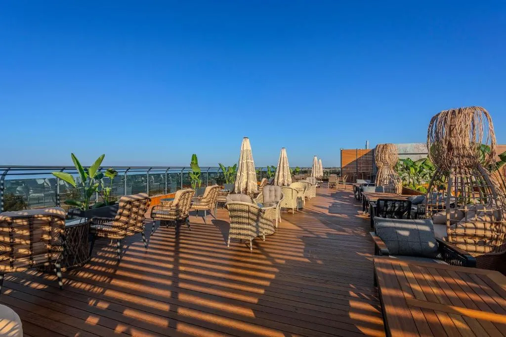 BERA HOTEL