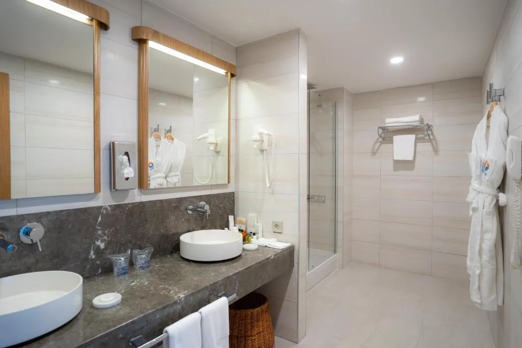 GRAND HOTEL ONTUR