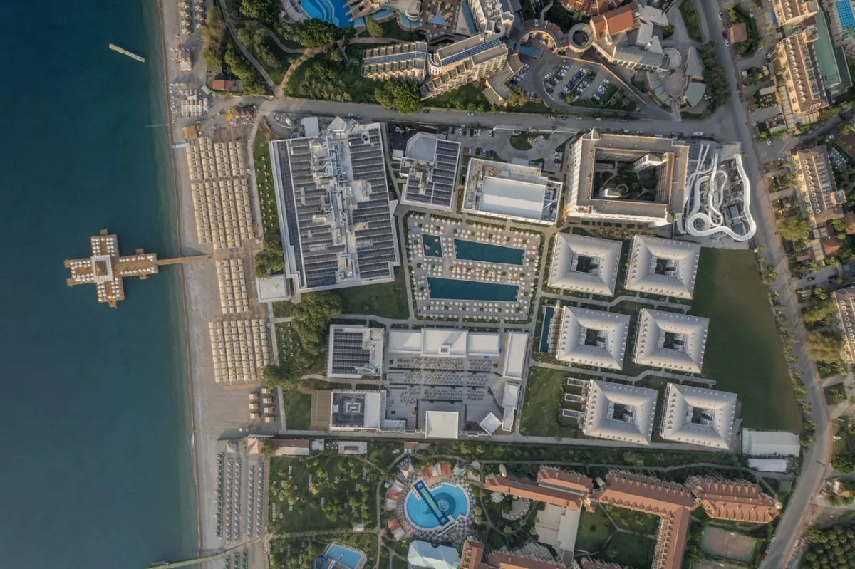SWANDOR HOTELS & RESORTS (EX. PGS KIRIS RESORT)