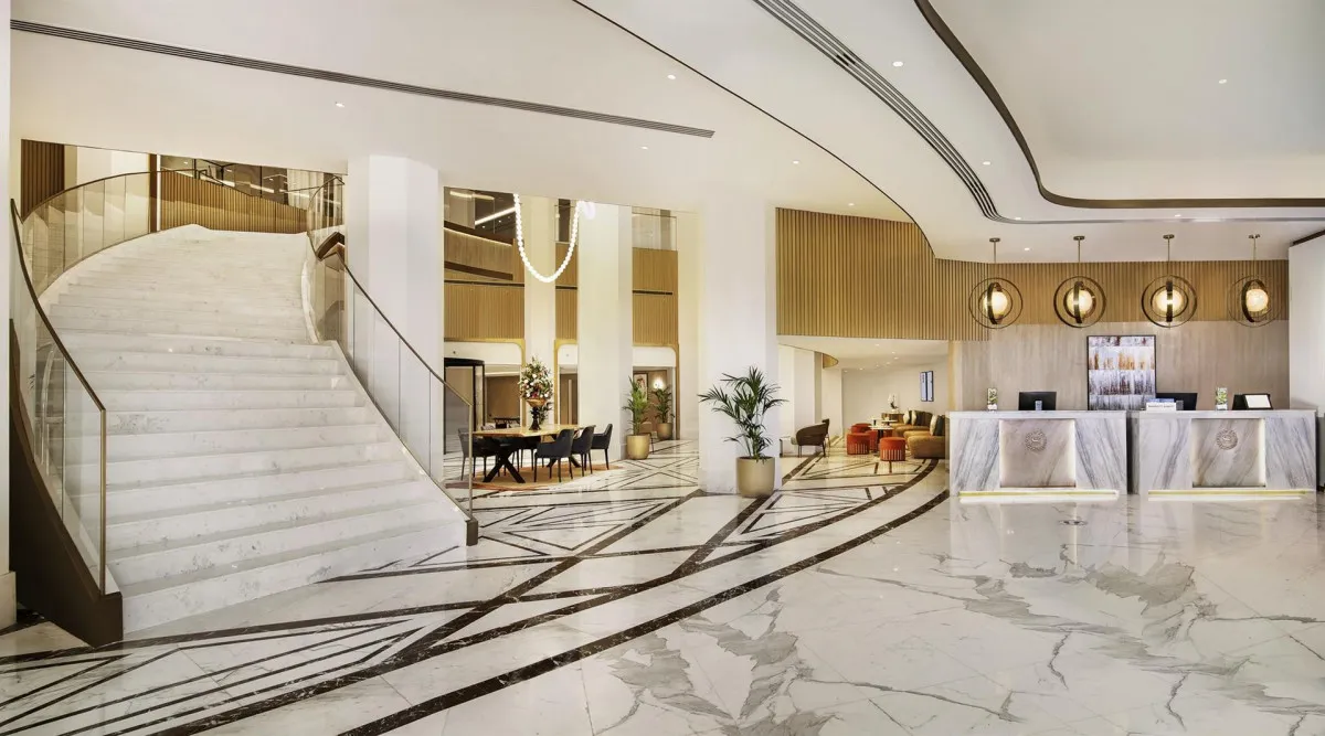 SHERATON ABU DHABI HOTEL & RESORT