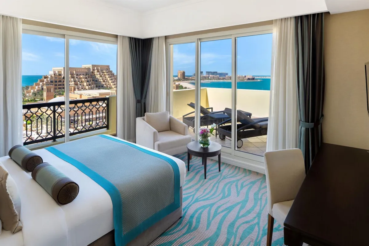 RIXOS BAB AL BAHR