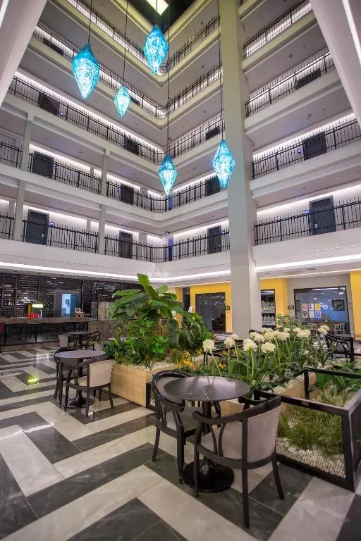 NOXINN DELUXE HOTEL