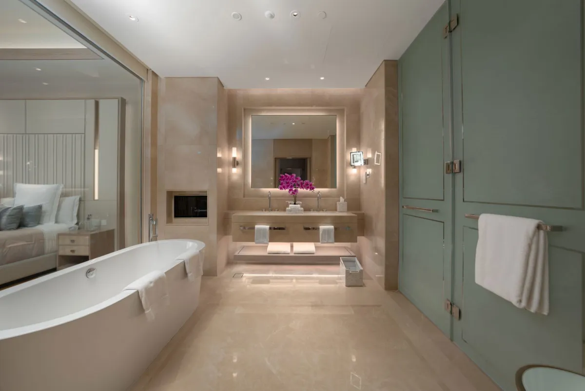 FIVE LUXE JBR