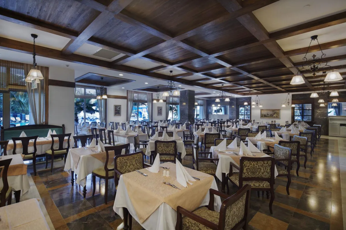 ALBA QUEEN HOTEL