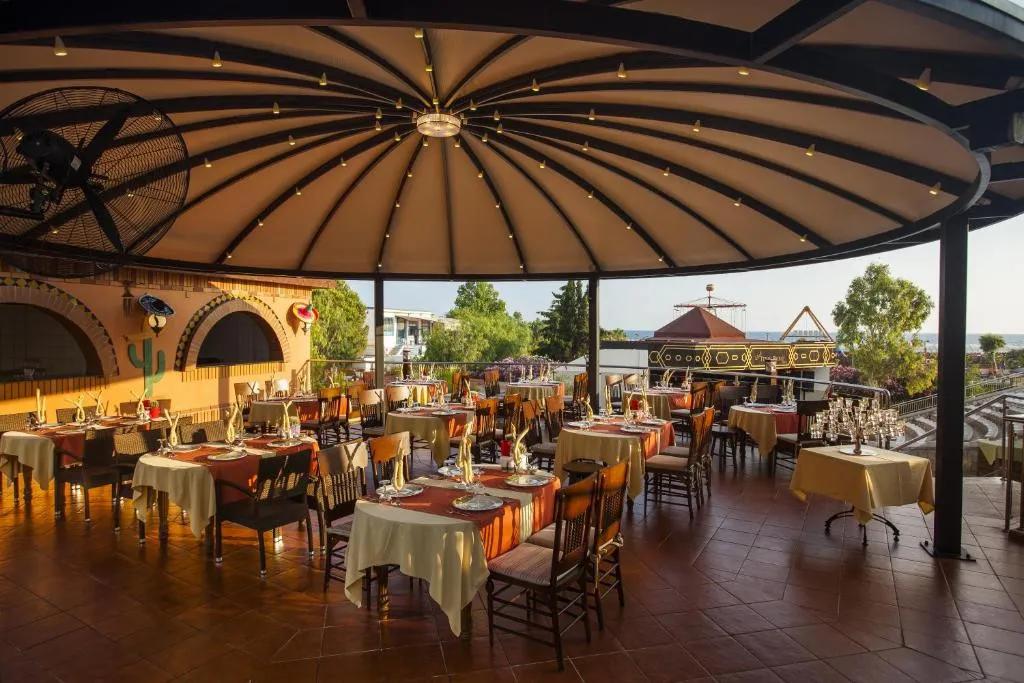 CLUB HOTEL TURAN PRINCE WORLD