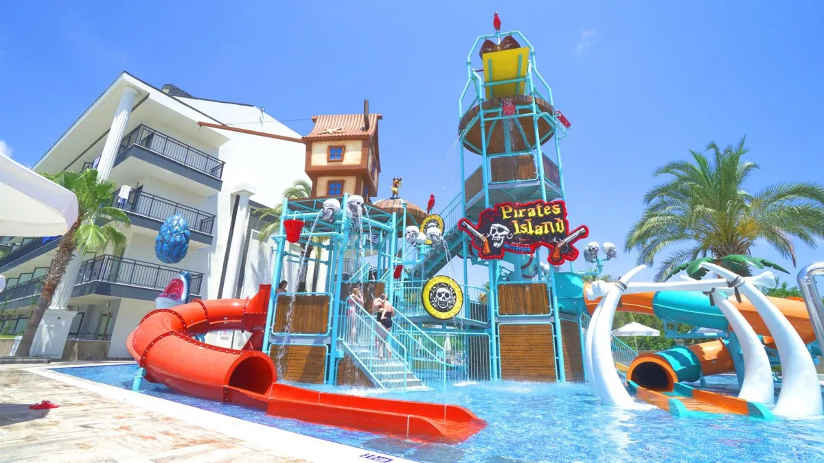 DREAM WORLD PALACE (EX. CRYSTAL SUNHILL RESORT & SPA)
