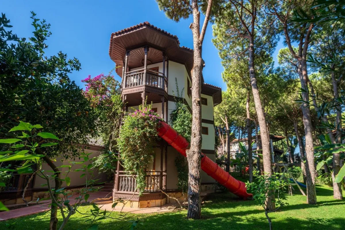 SELECTUM FAMILY RESORT (EX. SENTIDO LETOONIA GOLF RESORT)