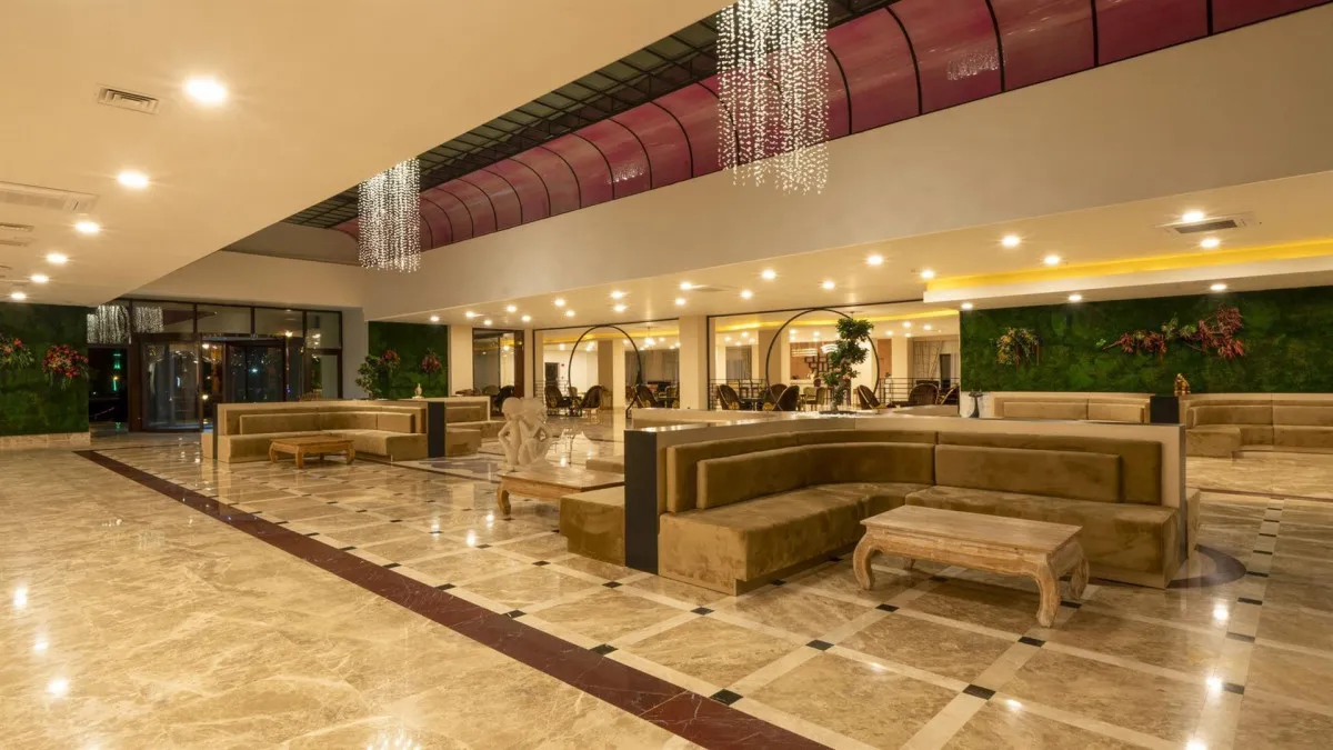 SIAM ELEGANCE HOTELS & SPA