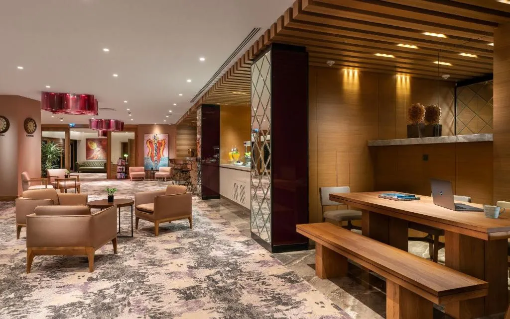 CROWNE PLAZA FLORYA