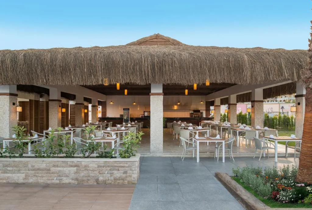 ASKA LARA RESORT & SPA