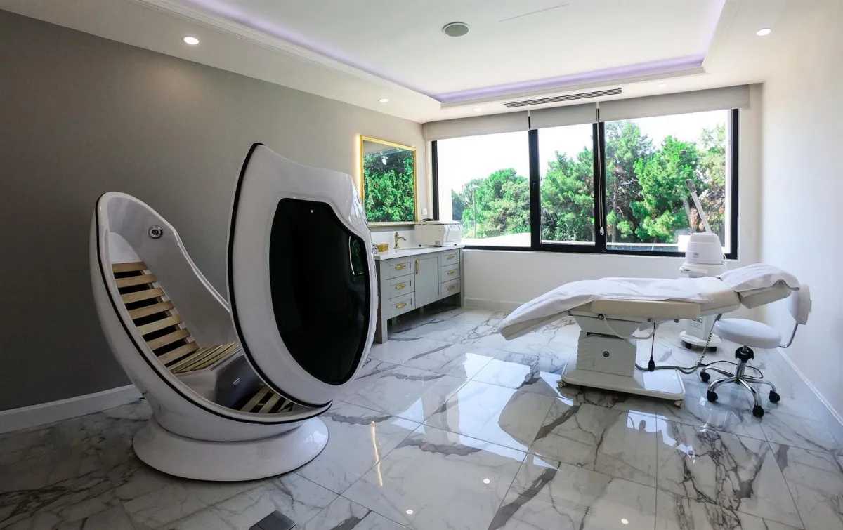MEDWORLD CLINIC HEALTH & HOLIDAY RIXOS