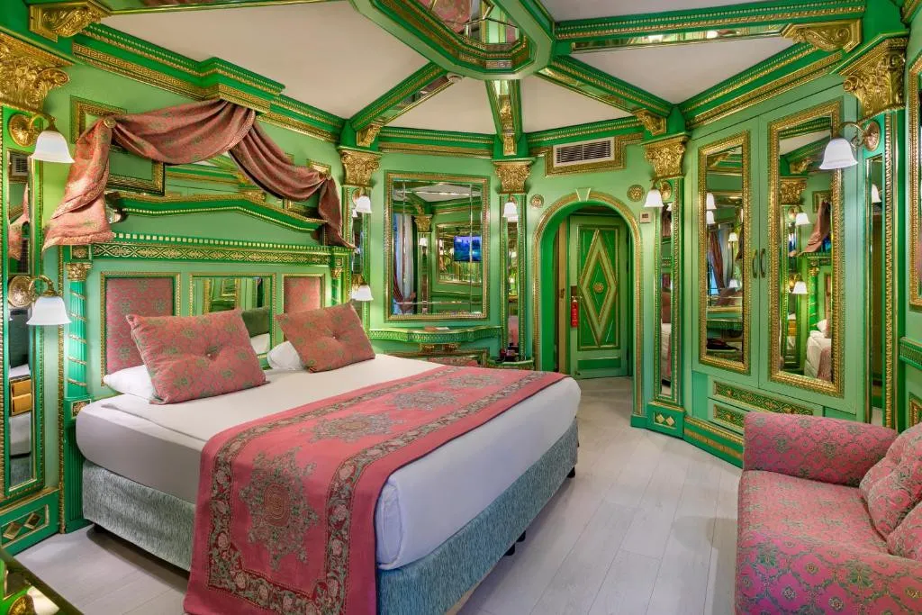 CLUB HOTEL SERA