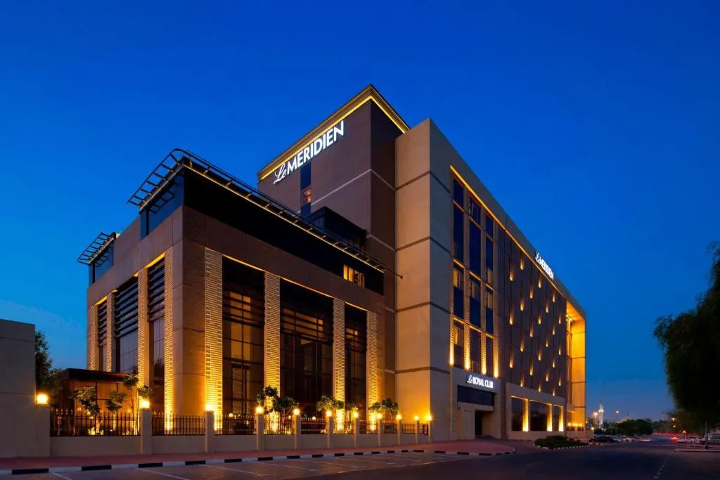 LE MERIDIEN DUBAI HOTEL & CONFERENCE CENTRE