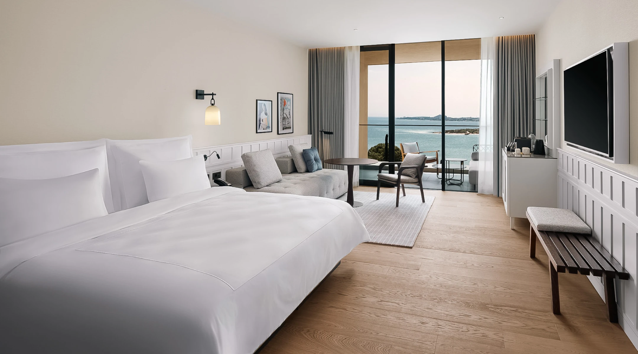 Honeymoon Room
