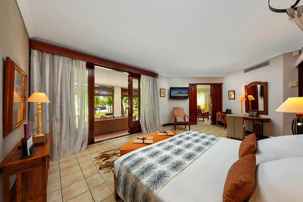 DINAROBIN BEACHCOMBER GOLF RESORT & SPA