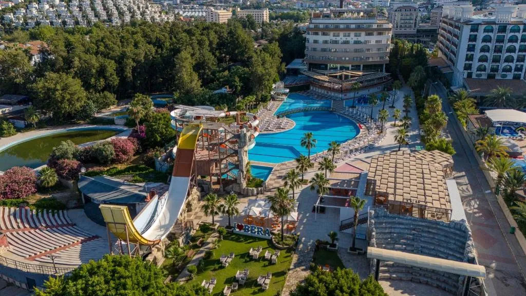 BERA HOTEL