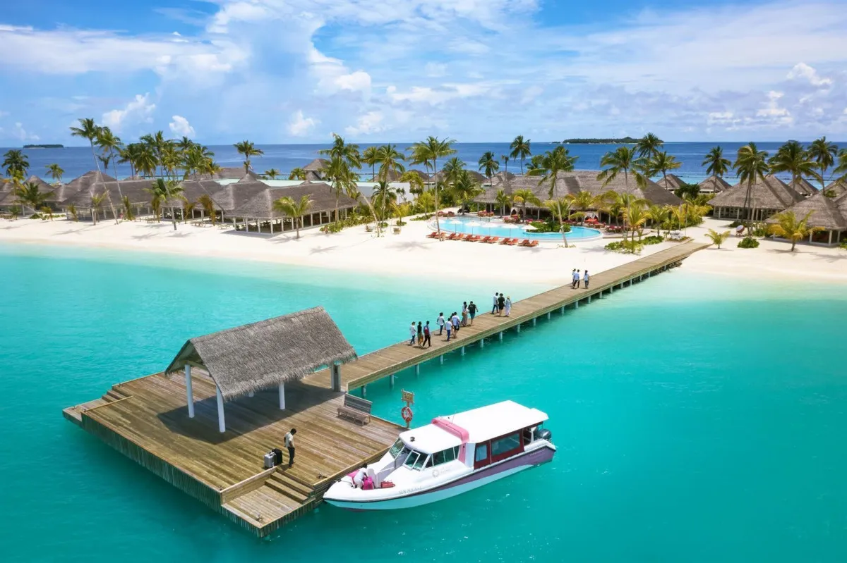 SUN SIYAM IRU VELI (EX. SUN AQUA IRU VELI)