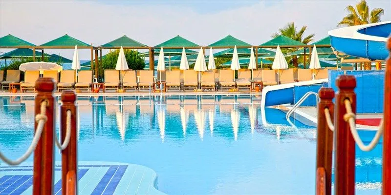 PALOMA PARADISE BEACH (EX. PARADISE SIDE BEACH)