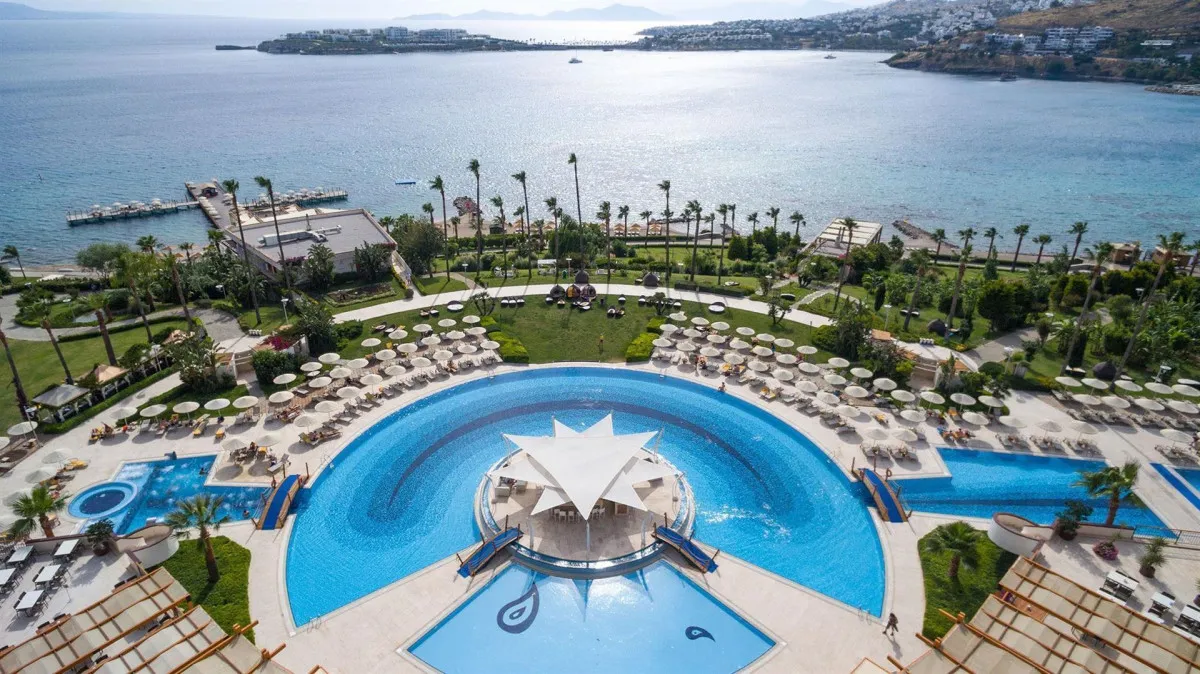 KEFALUKA RESORT
