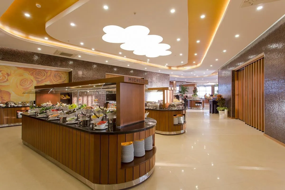 MICHELL HOTEL & SPA ADULTS ONLY 16+