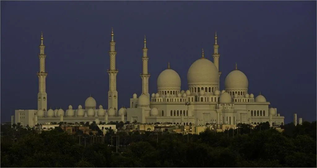 MILLENNIUM AL RAWDAH HOTEL (EX. MILLENIUM CAPITAL GATE)