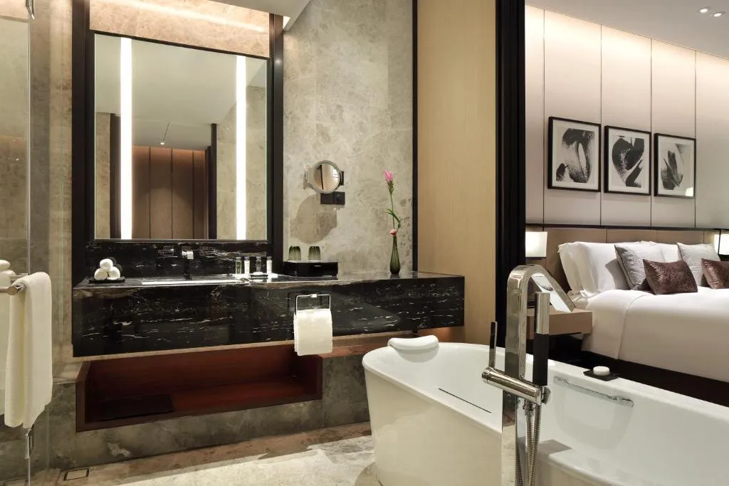 INTERCONTINENTAL SHANGHAI HONGQIAO NECC