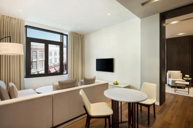 LA VILLE HOTEL & SUITES CITY WALK DUBAI AUTOGRAPH COLLECTION