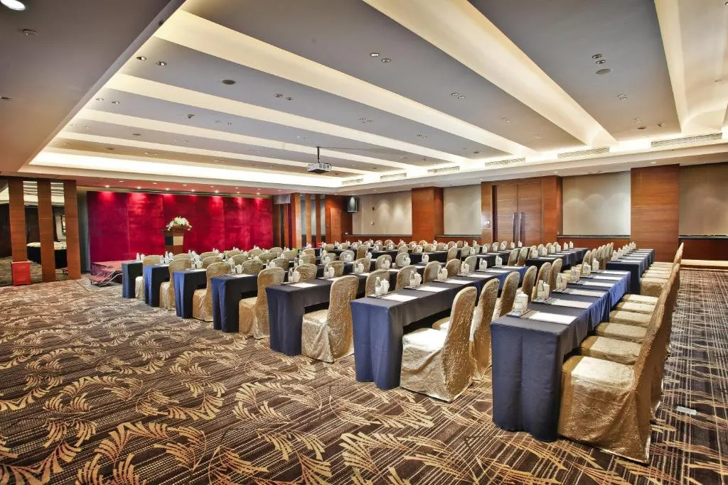 GRAND SKYLIGHT INTERNATIONAL HOTEL GUANLAN