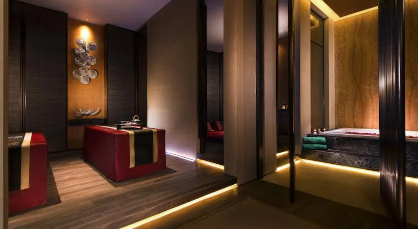 BANYAN TREE SHANGHAI ON THE BUND