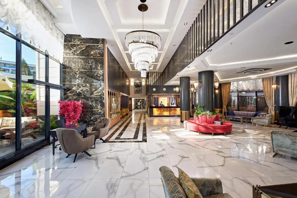 GRAND UYSAL BEACH & SPA HOTEL