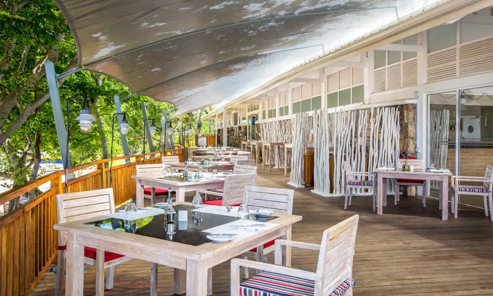RADISSON BLU AZURI RESORT & SPA (EX. HAUTE RIVE)