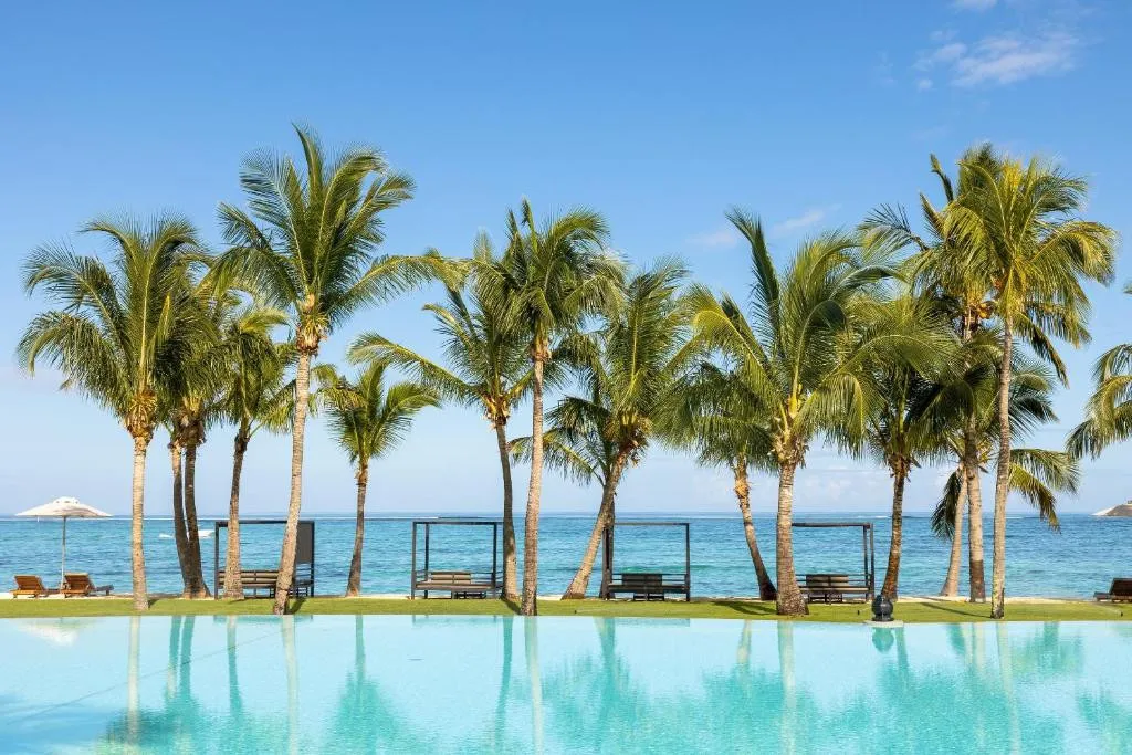 DINAROBIN BEACHCOMBER GOLF RESORT & SPA