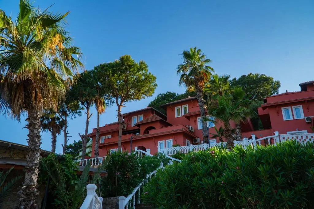SENZA GARDEN HOLIDAY CLUB (EX. LARISSA HILL BEACH)